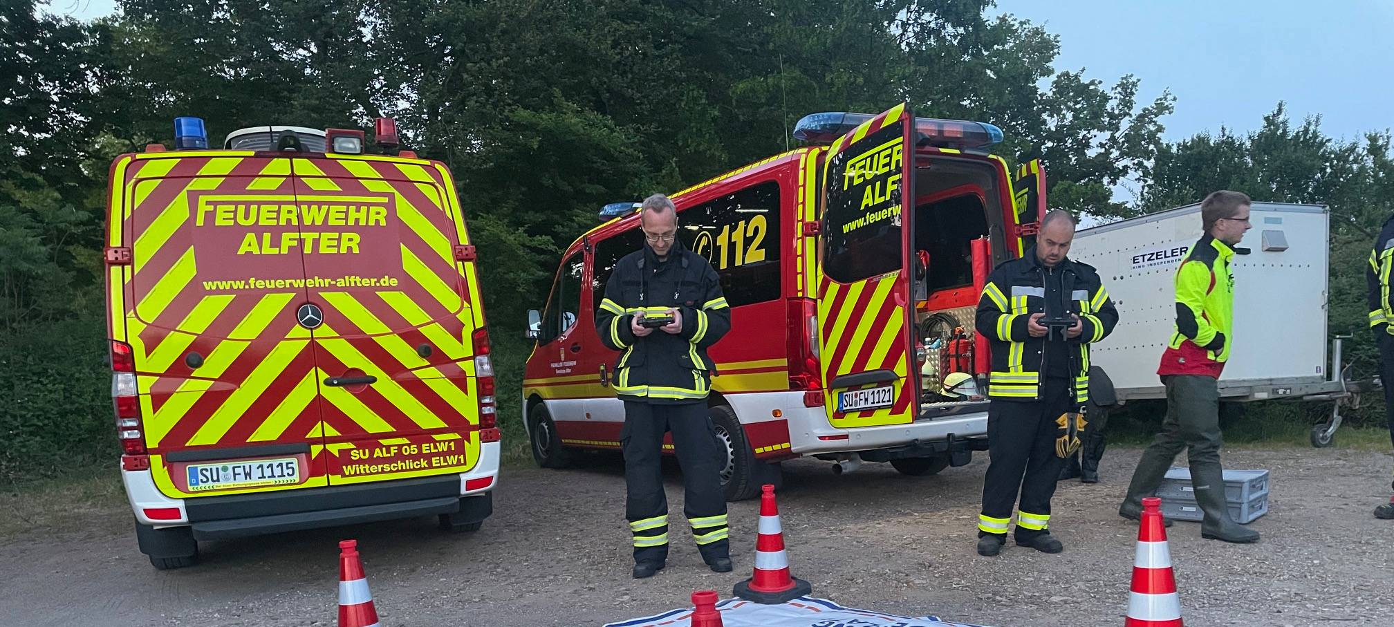 Feuerwehr in Alfter rettet Rehe mit Drohnen