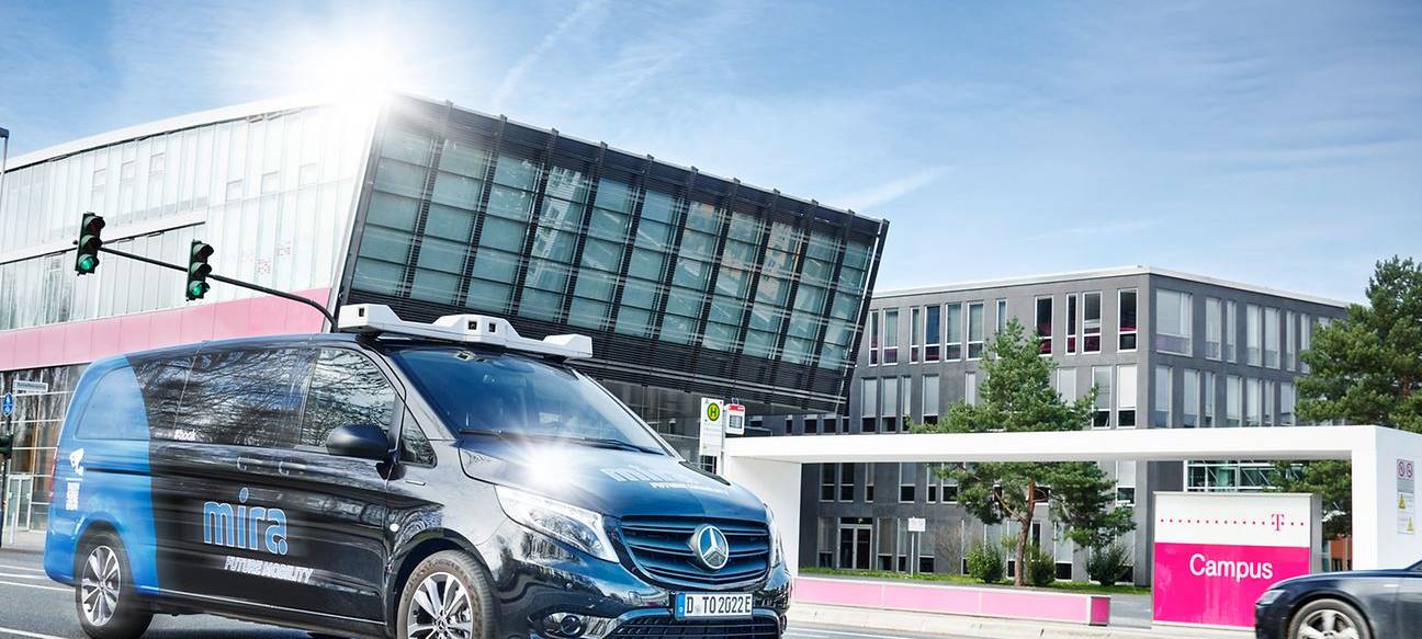 Telekom testet in Bonn einen ferngesteuerten Kleinbus