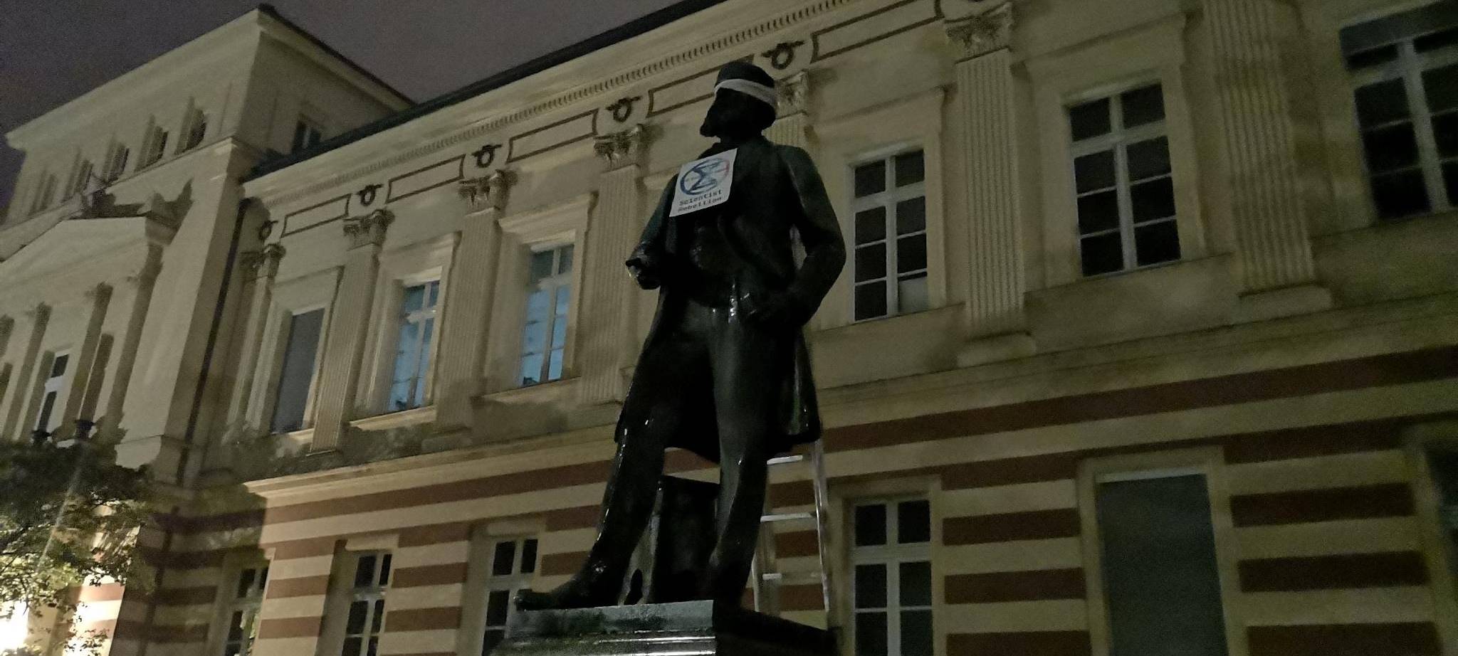 Klimaaktivisten in Bonn prangern "Blindheit der Politik" an