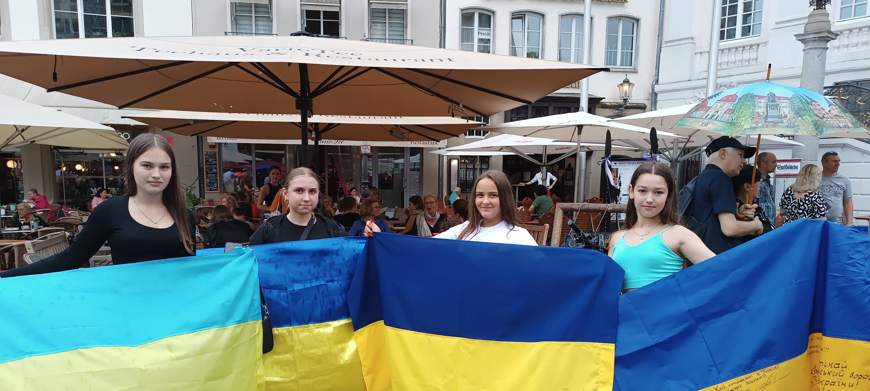 Ukrainisches Freiheitsfest auf dem Bonner Markt