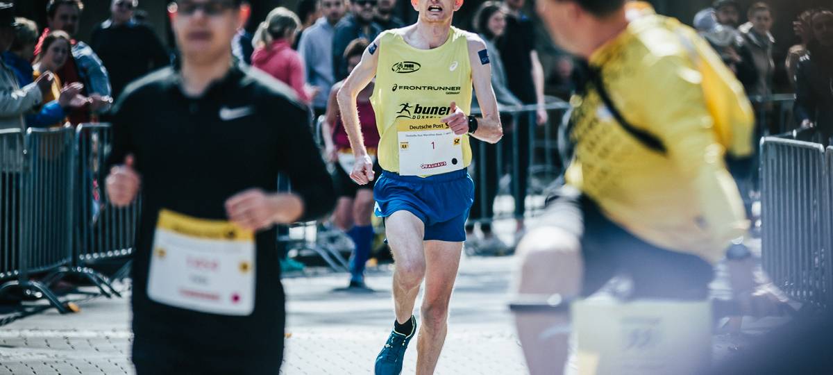 13.900 Läufer beim Bonn Marathon