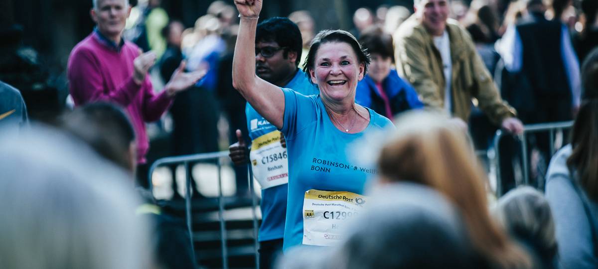 13.900 Läufer beim Bonn Marathon