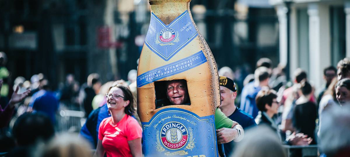 13.900 Läufer beim Bonn Marathon