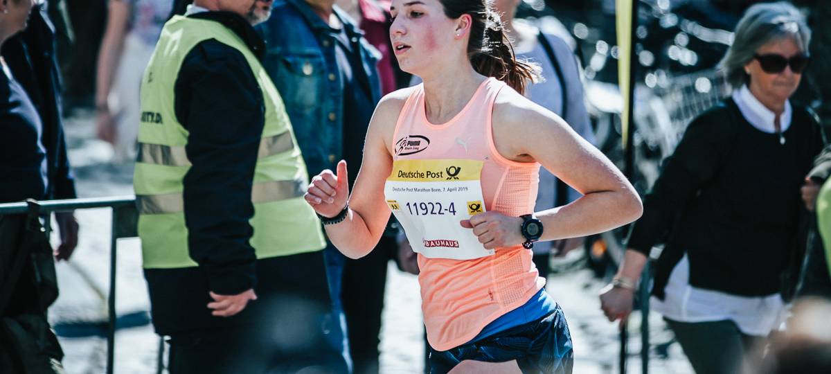 13.900 Läufer beim Bonn Marathon