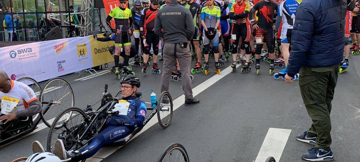 13.900 Läufer beim Bonn Marathon