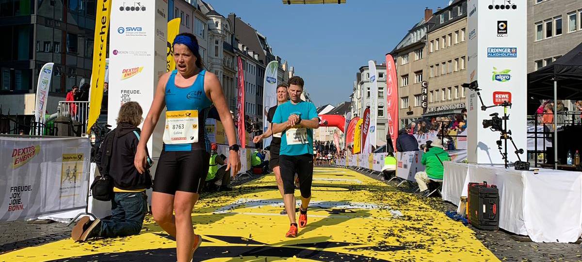 13.900 Läufer beim Bonn Marathon