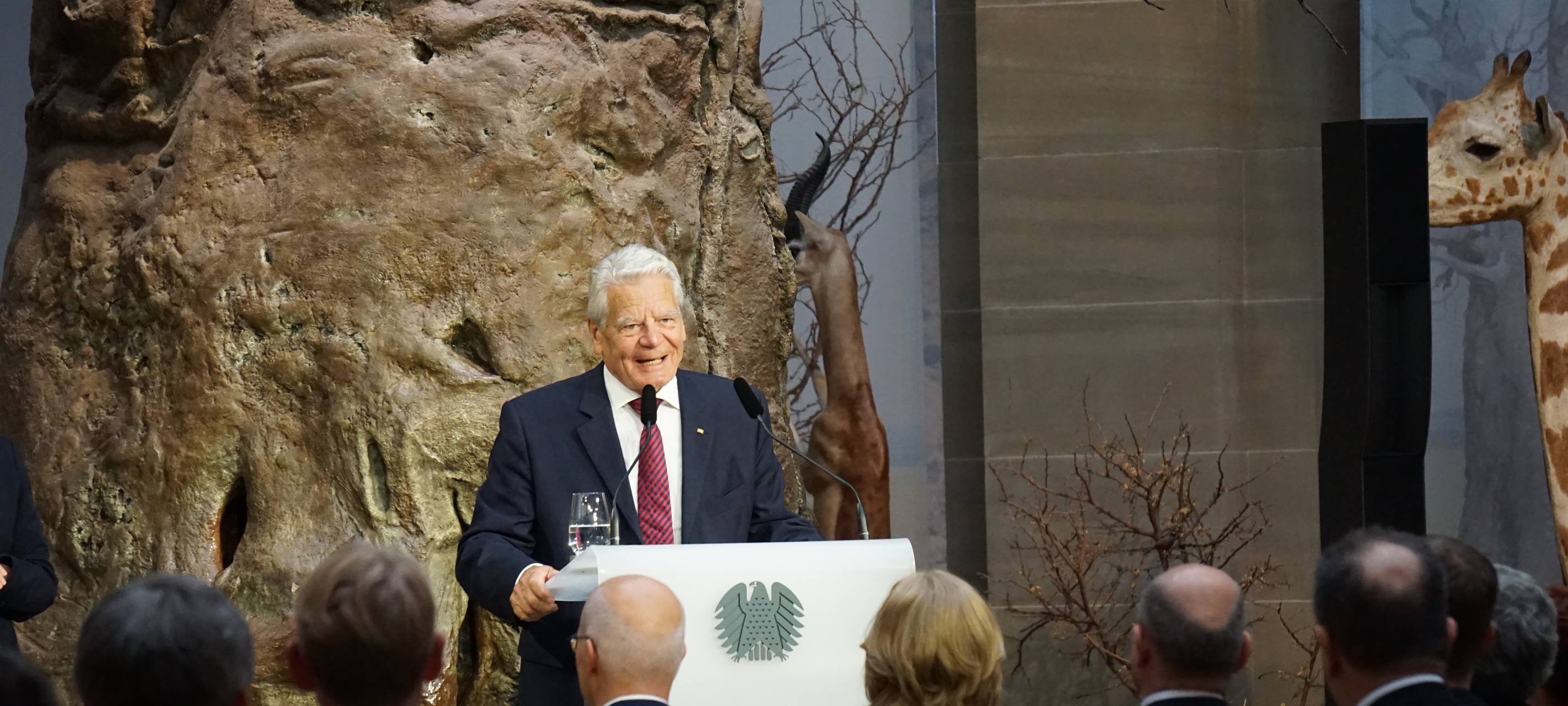 Festakt im Bonner Museum König: Gauck betont Wert der Demokratie