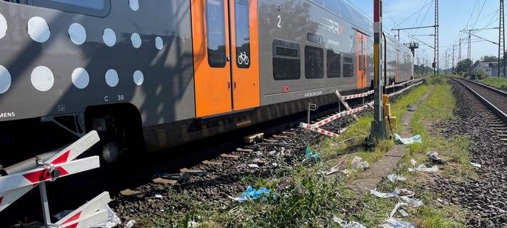Bahnmitarbeiter in Köln vom Zug erfasst