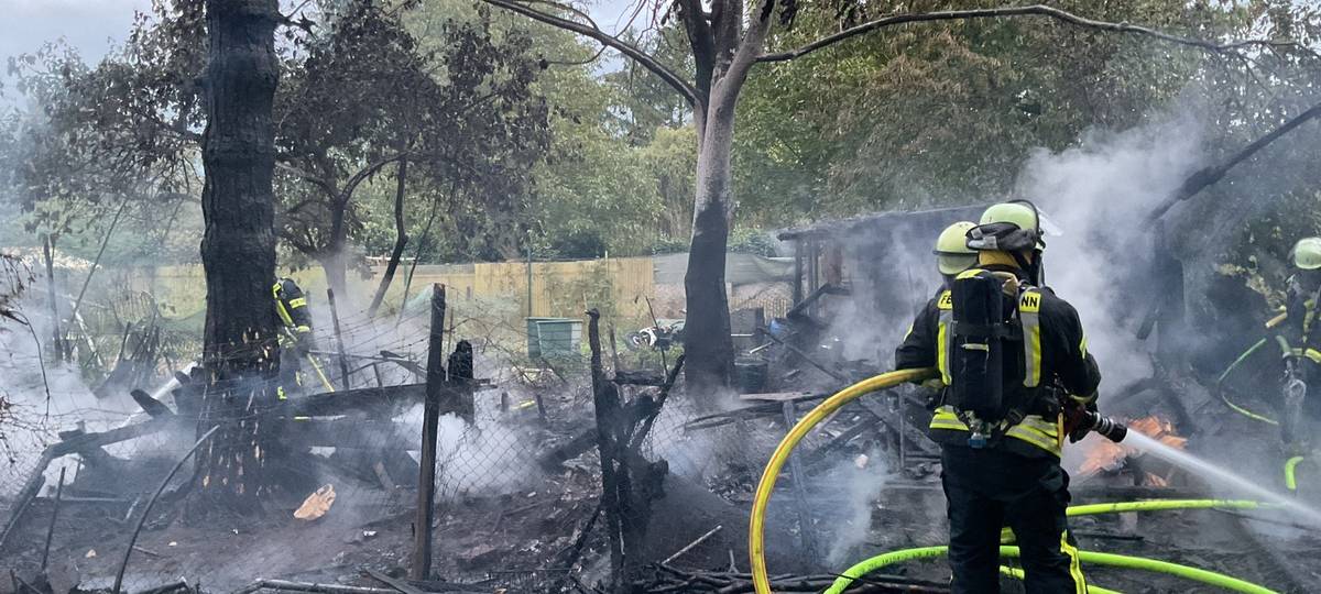 Bonn-Dransdorf: Feuer in Schrebergarten