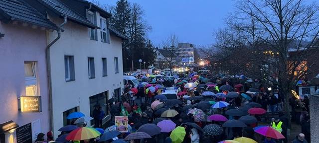 3000 Demonstranten gegen die AfD in Eitorf