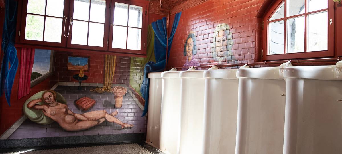 Die künstlerischen Toiletten in Rolandseck