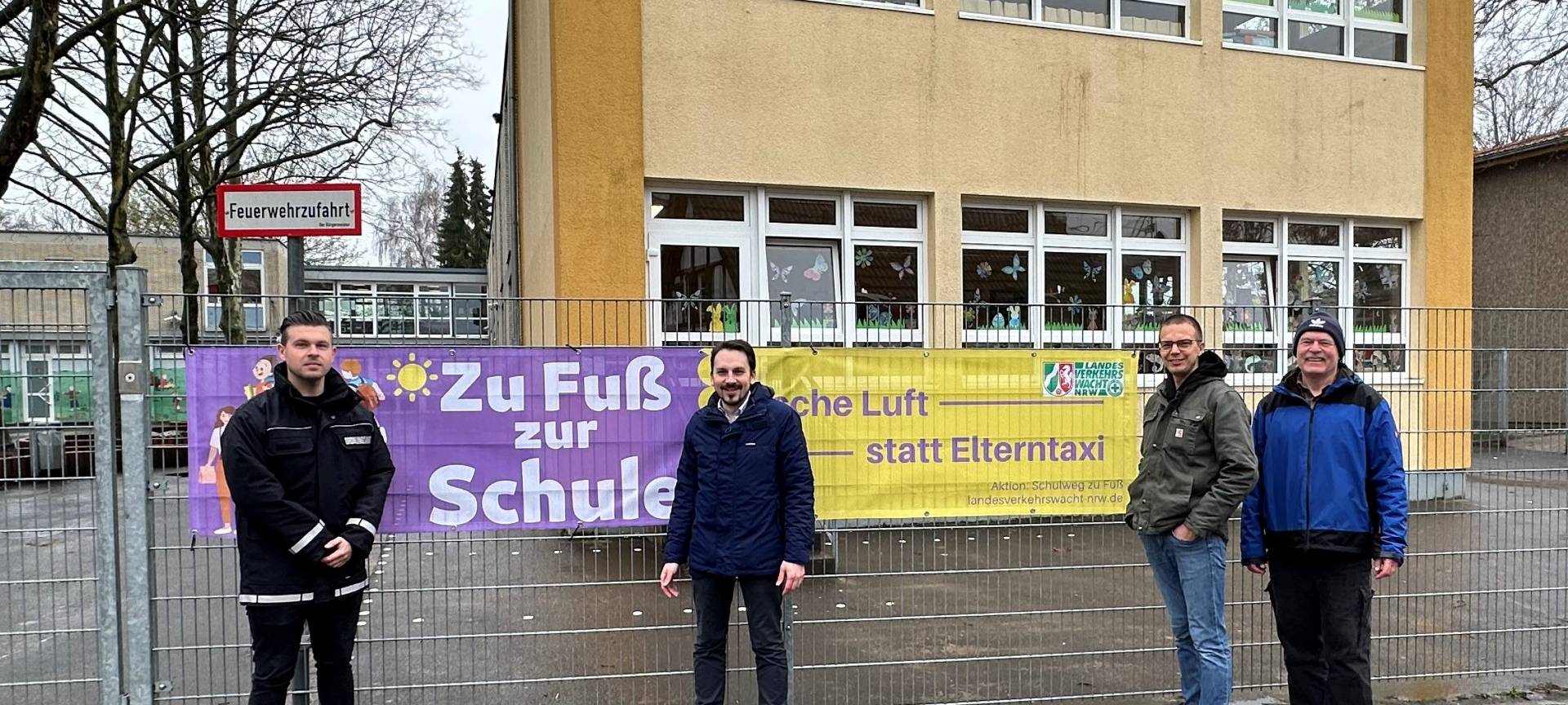 Kampagne an Niederkasseler Grundschulen: "Frische Luft statt Elterntaxis"