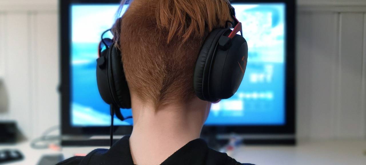 Zu laut gezockt: Computerspiel sorgt für Polizeieinsatz in Bornheim