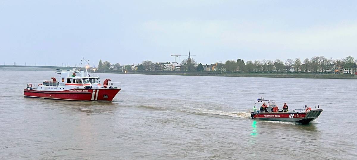 Alarm auf dem Rhein bei Bonn-Oberkassel