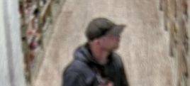 Alkohol-Diebe in Niederkassel-Rheidt ertappt: Fotofahndung