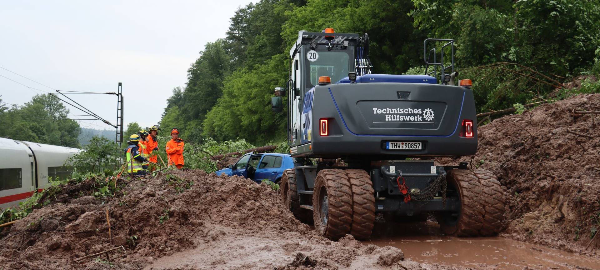 Bonner THW koordiniert Hochwasser-Einsätze im Süden