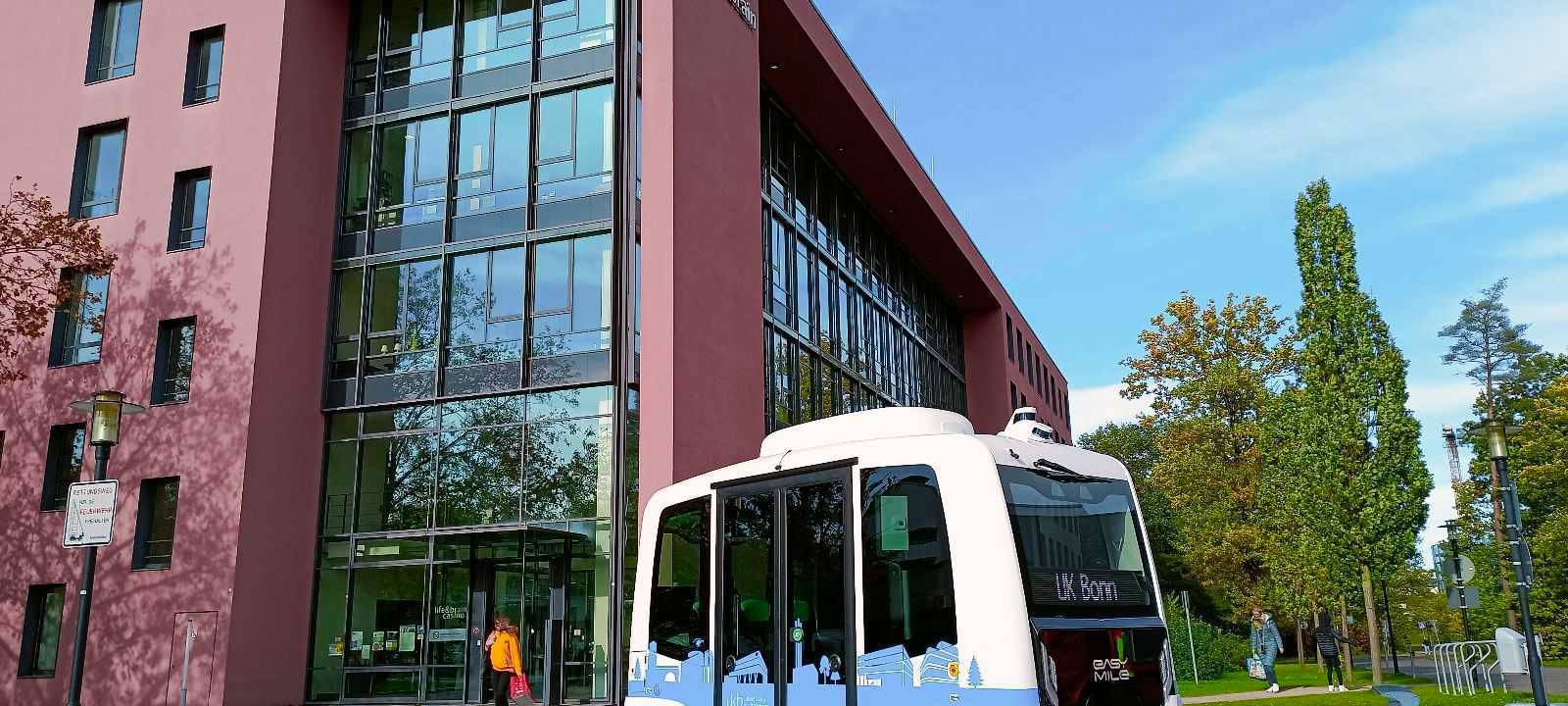 Selbstfahrende Busse am Uniklinik-Campus Bonn