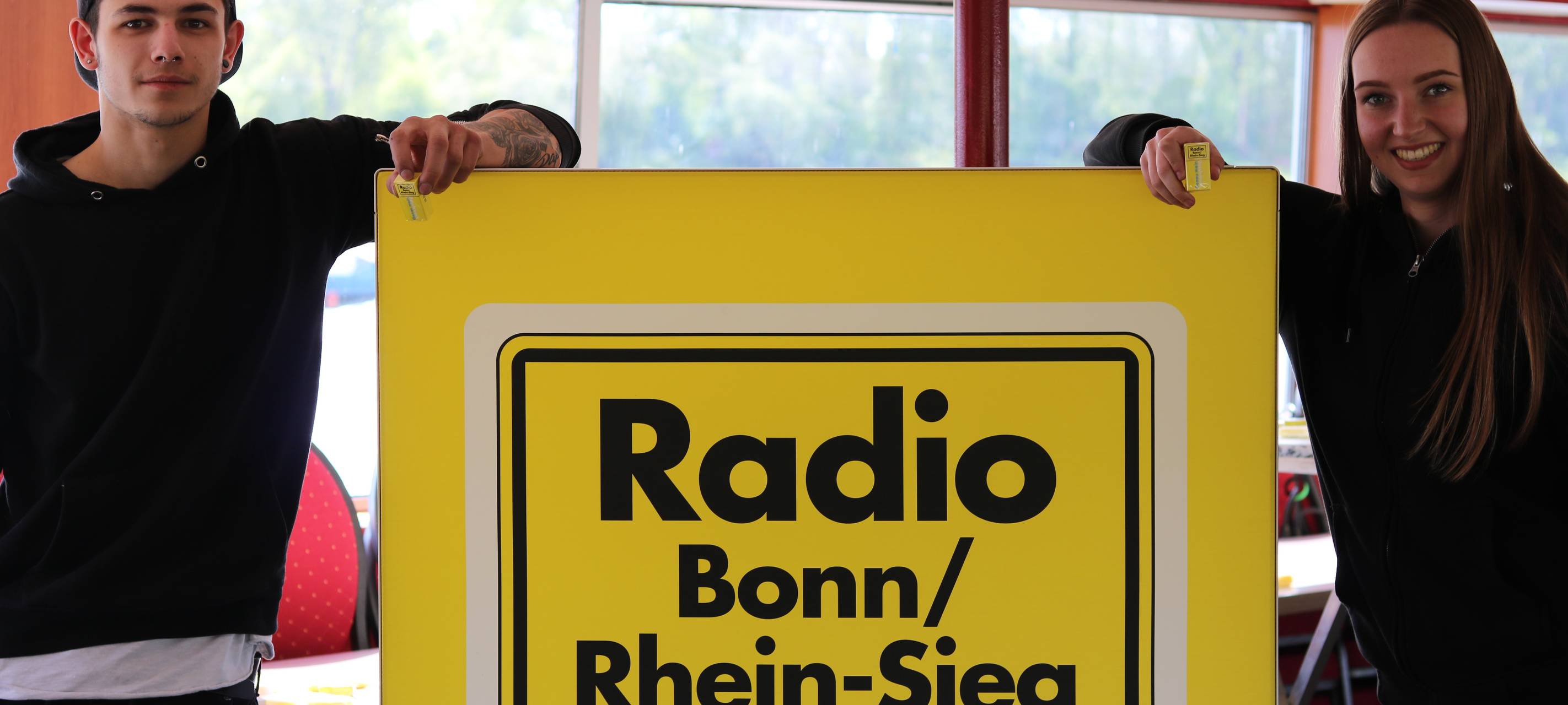 Motorschaden stoppt tolle Feier auf dem Partyschiff