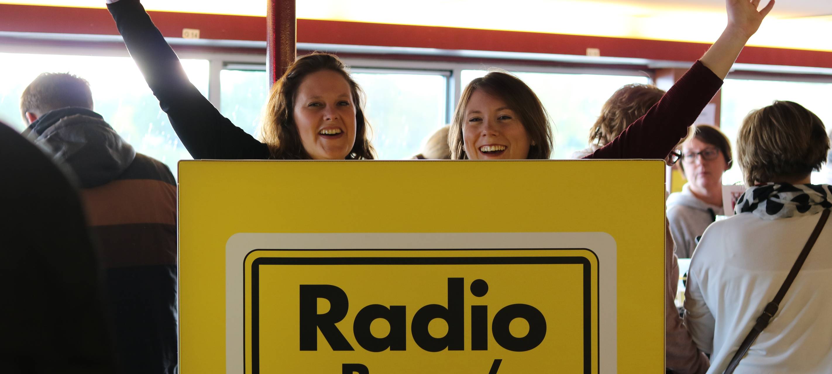 Motorschaden stoppt tolle Feier auf dem Partyschiff