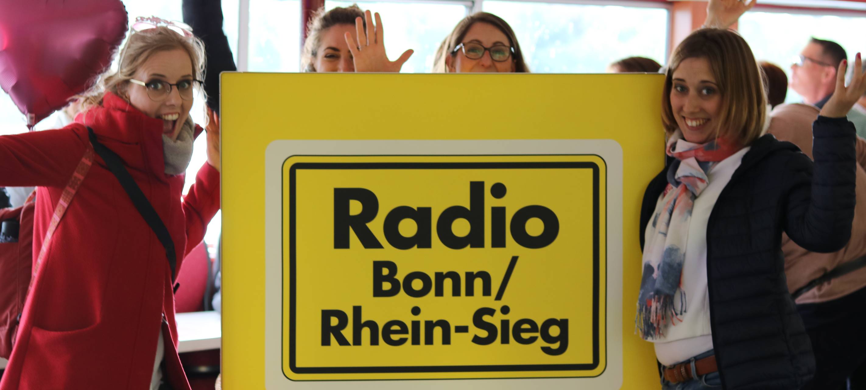 Motorschaden stoppt tolle Feier auf dem Partyschiff