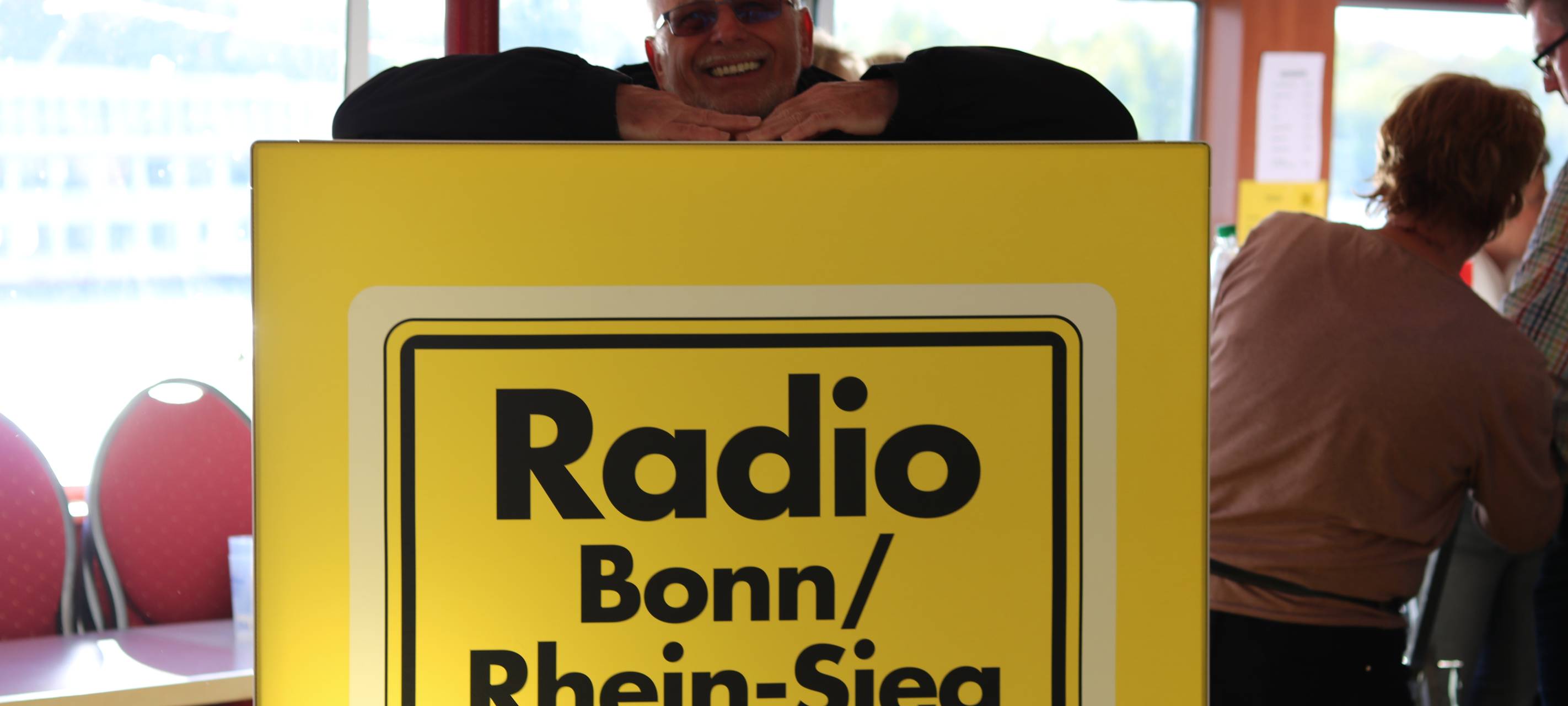 Motorschaden stoppt tolle Feier auf dem Partyschiff