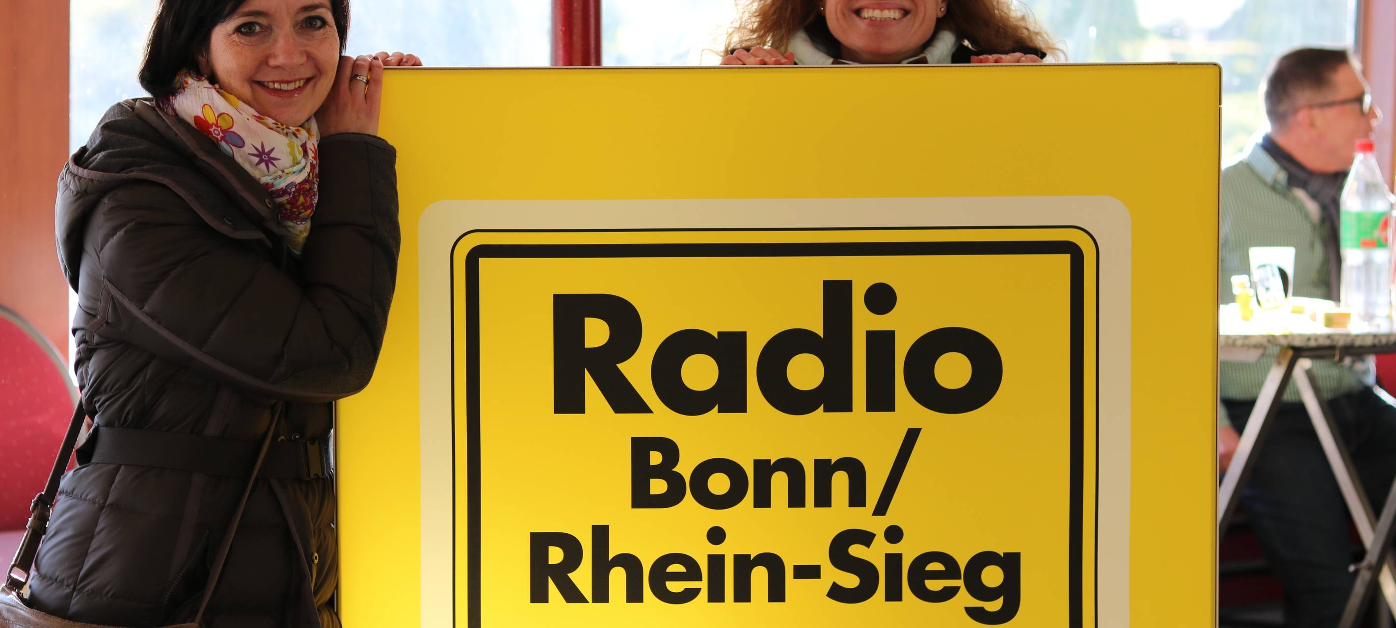 Motorschaden stoppt tolle Feier auf dem Partyschiff