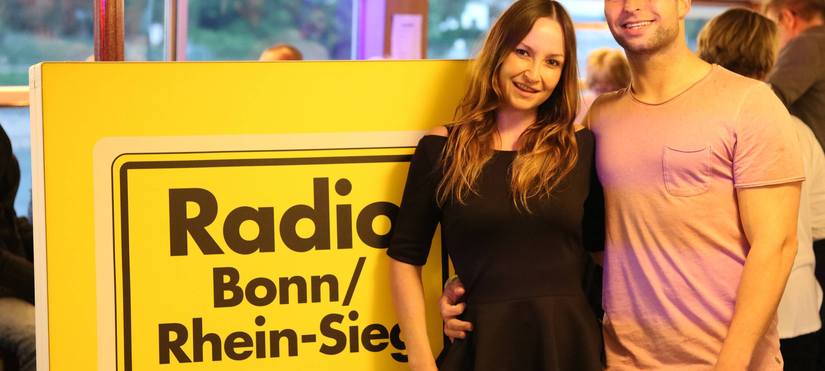 Motorschaden stoppt tolle Feier auf dem Partyschiff