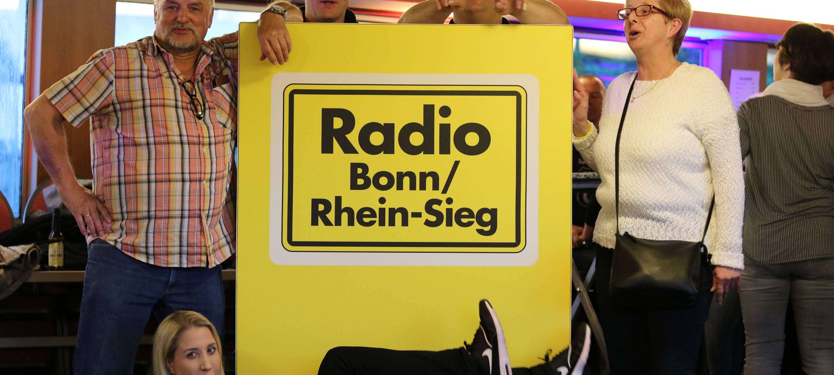 Motorschaden stoppt tolle Feier auf dem Partyschiff
