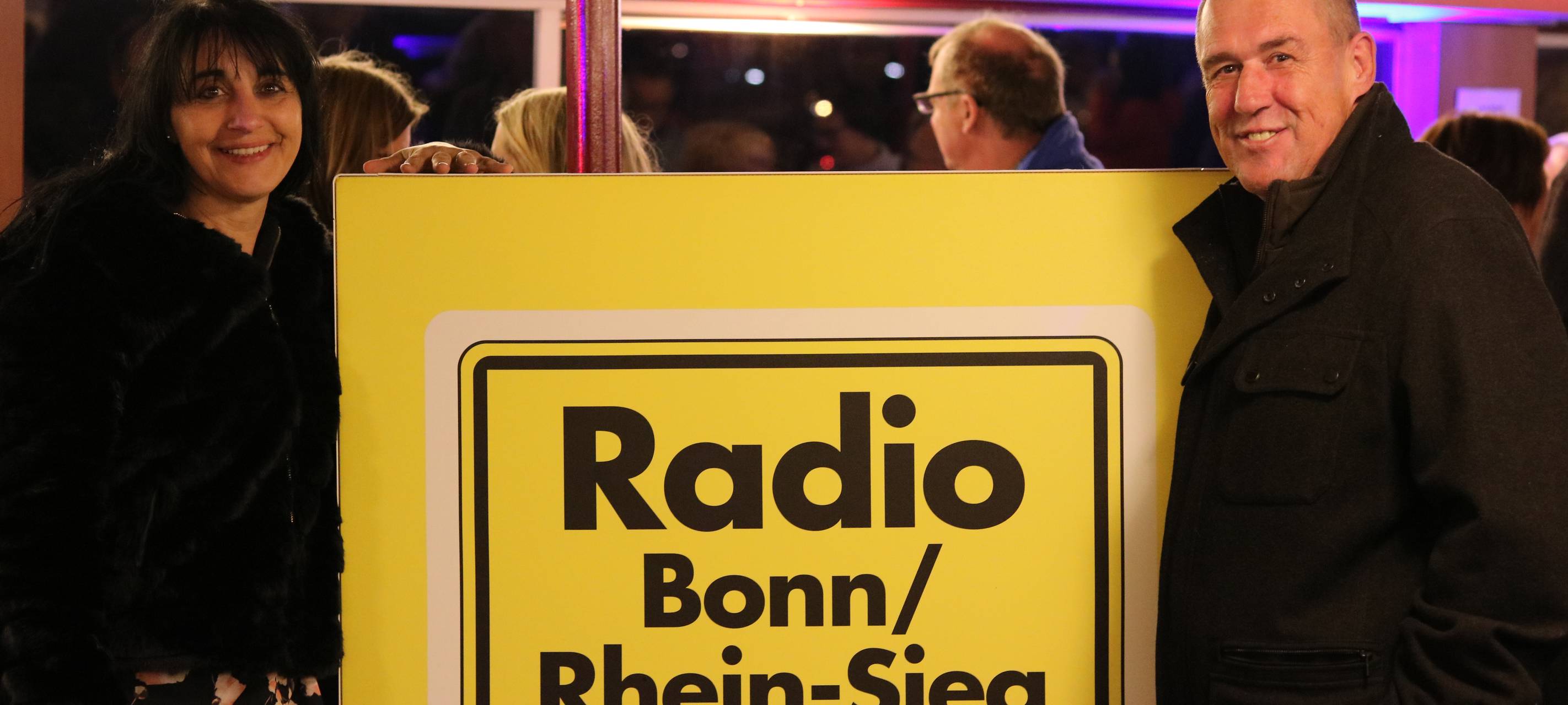 Motorschaden stoppt tolle Feier auf dem Partyschiff