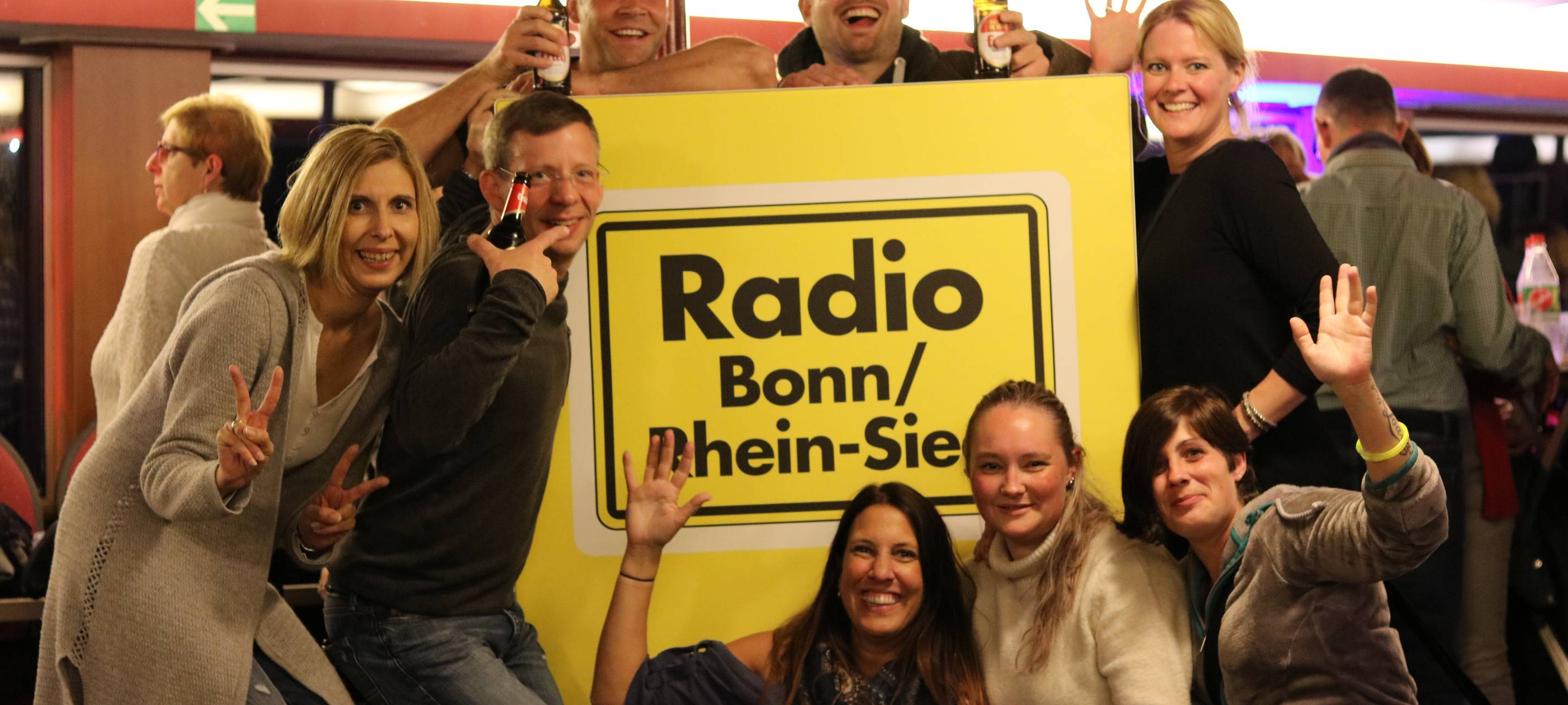Motorschaden stoppt tolle Feier auf dem Partyschiff