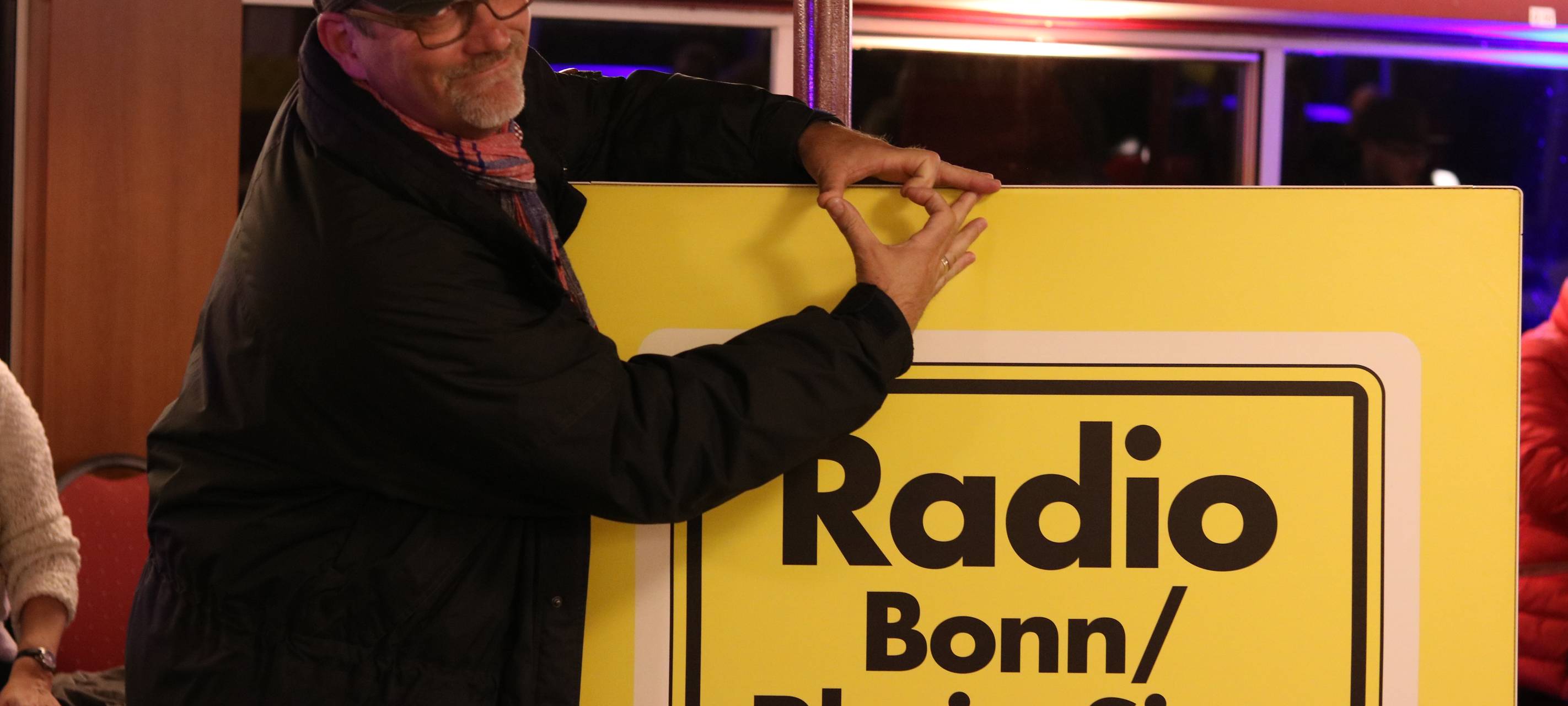 Motorschaden stoppt tolle Feier auf dem Partyschiff