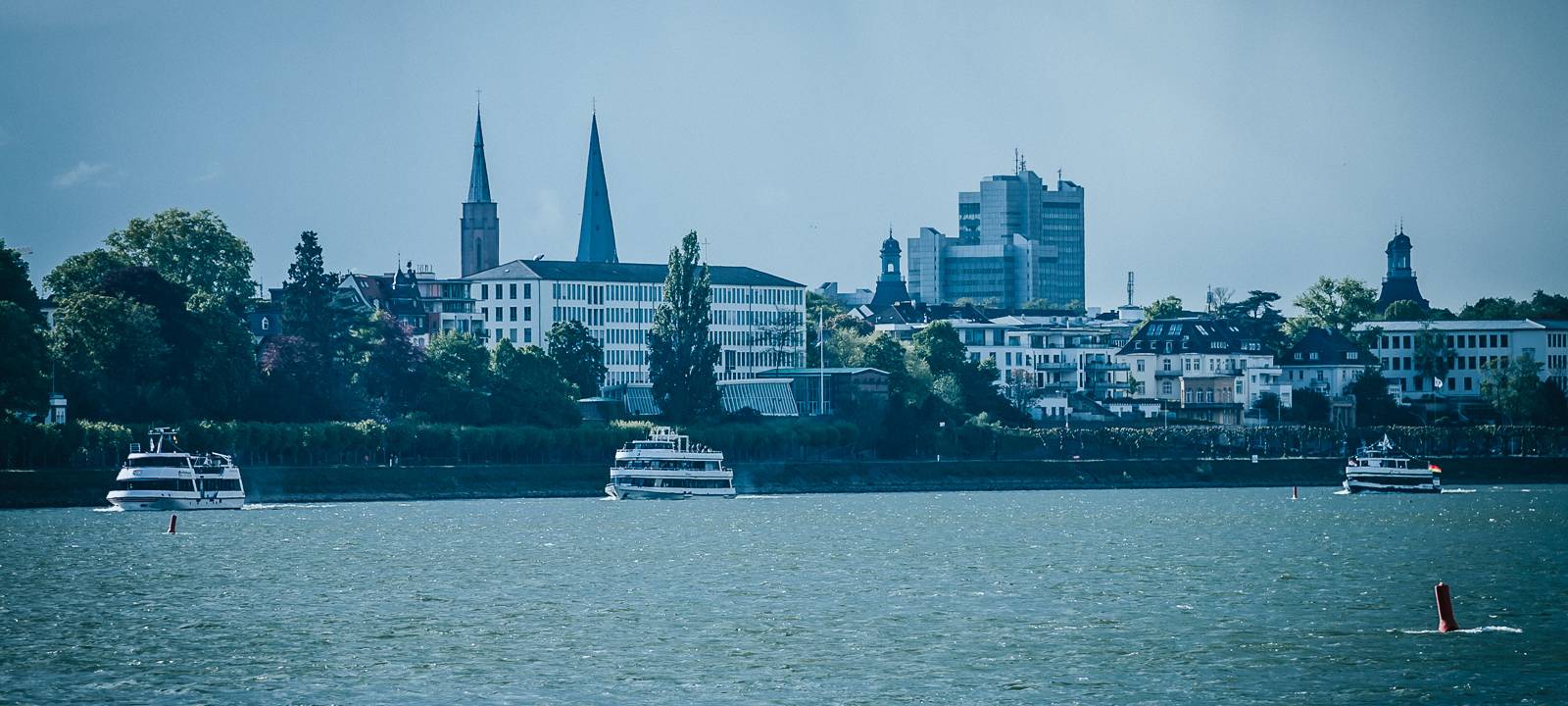 Motorschaden stoppt tolle Feier auf dem Partyschiff