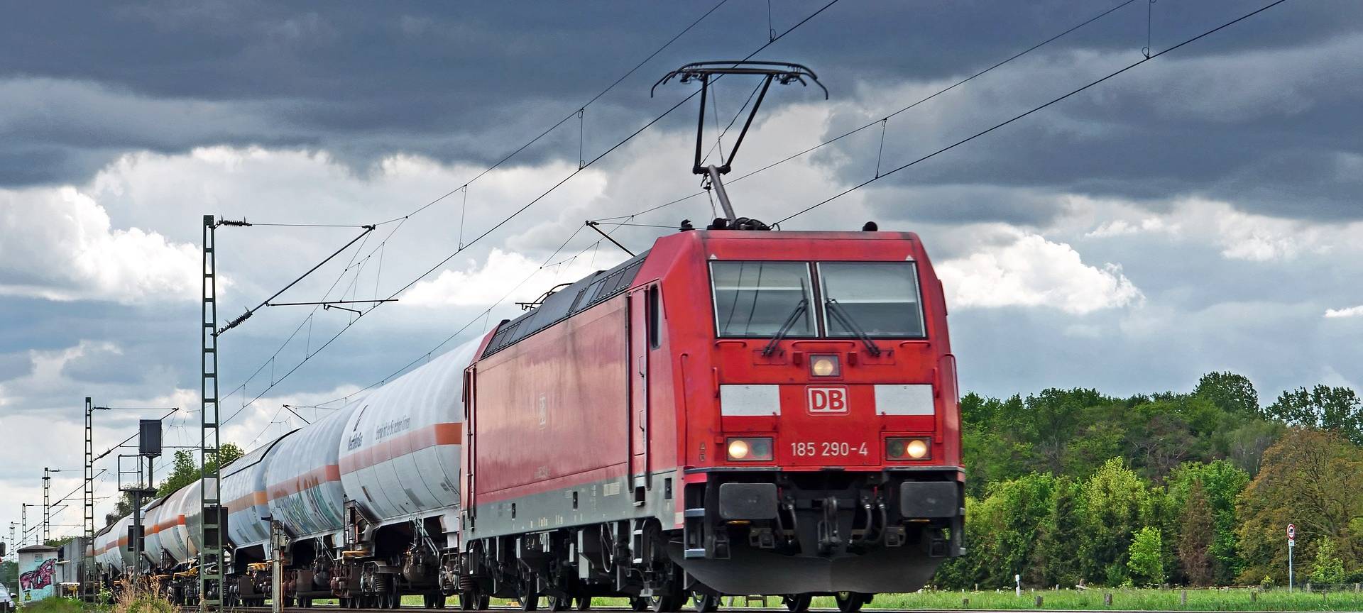 Gasaustritt am Bahnhof in Unkel