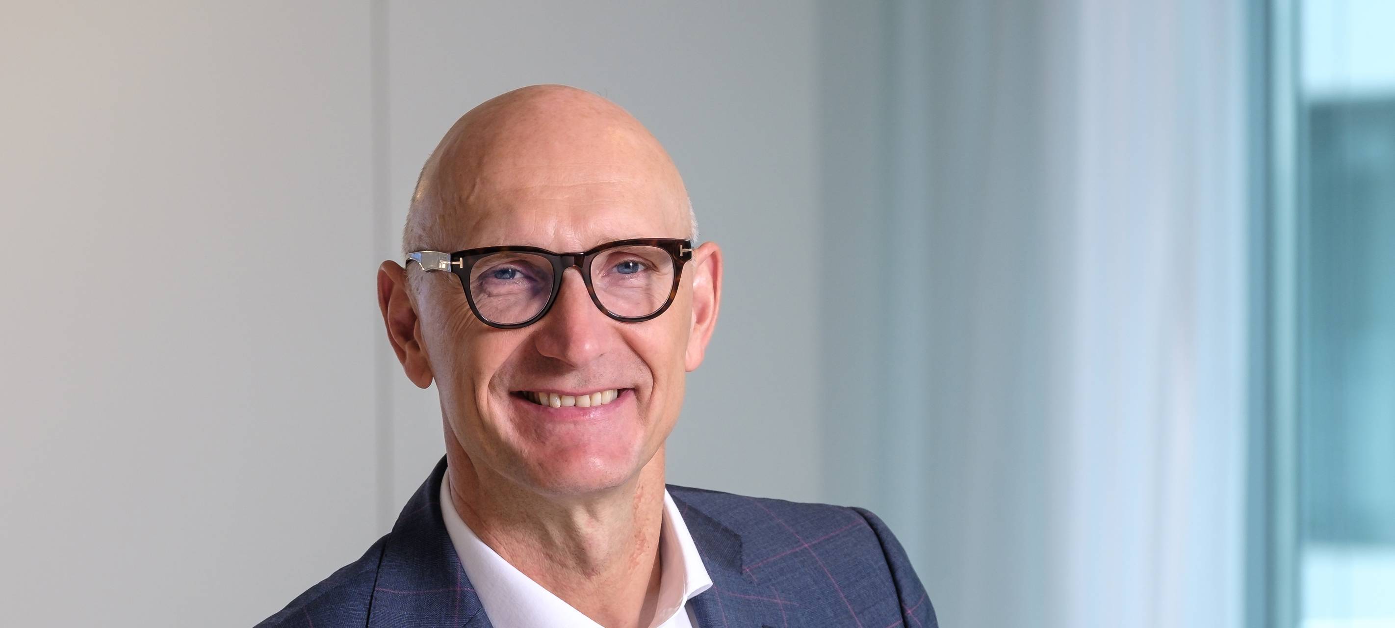 Telekom-Chef Höttges fordert mehr Engagement der Stadt Bonn