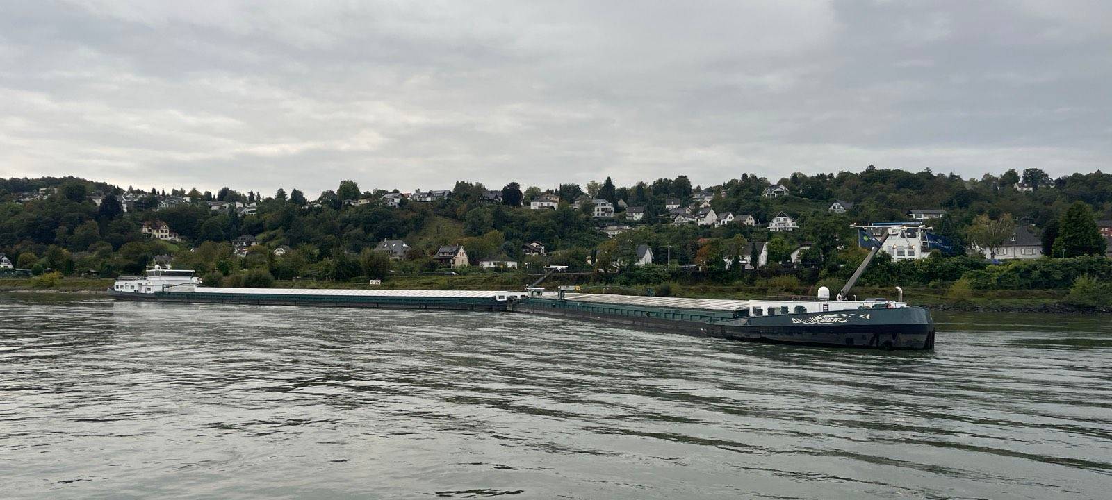 Frachtschiff vor dem Sinken gerettet