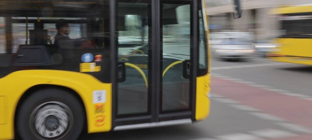 Bus / ÖPNV