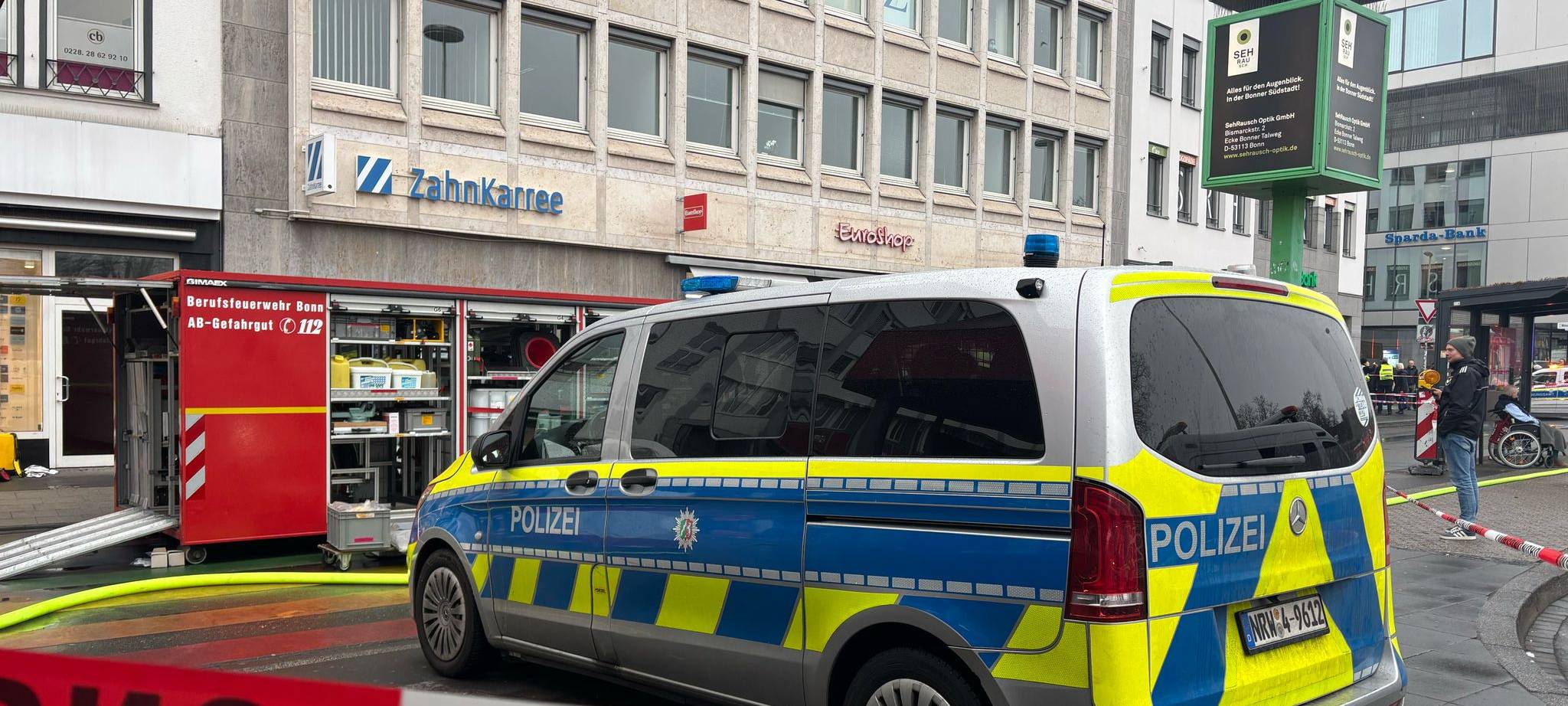 Bonn: Entwarnung nach Taschenfund am Busbahnhof