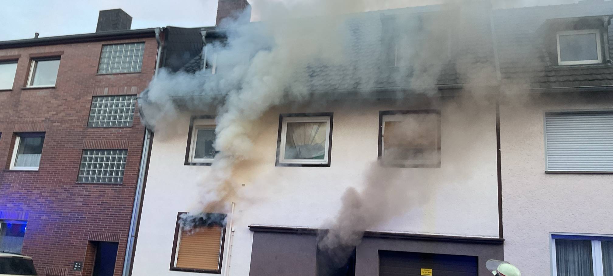 Bonn: Vier verletzte Personen bei Küchenbrand