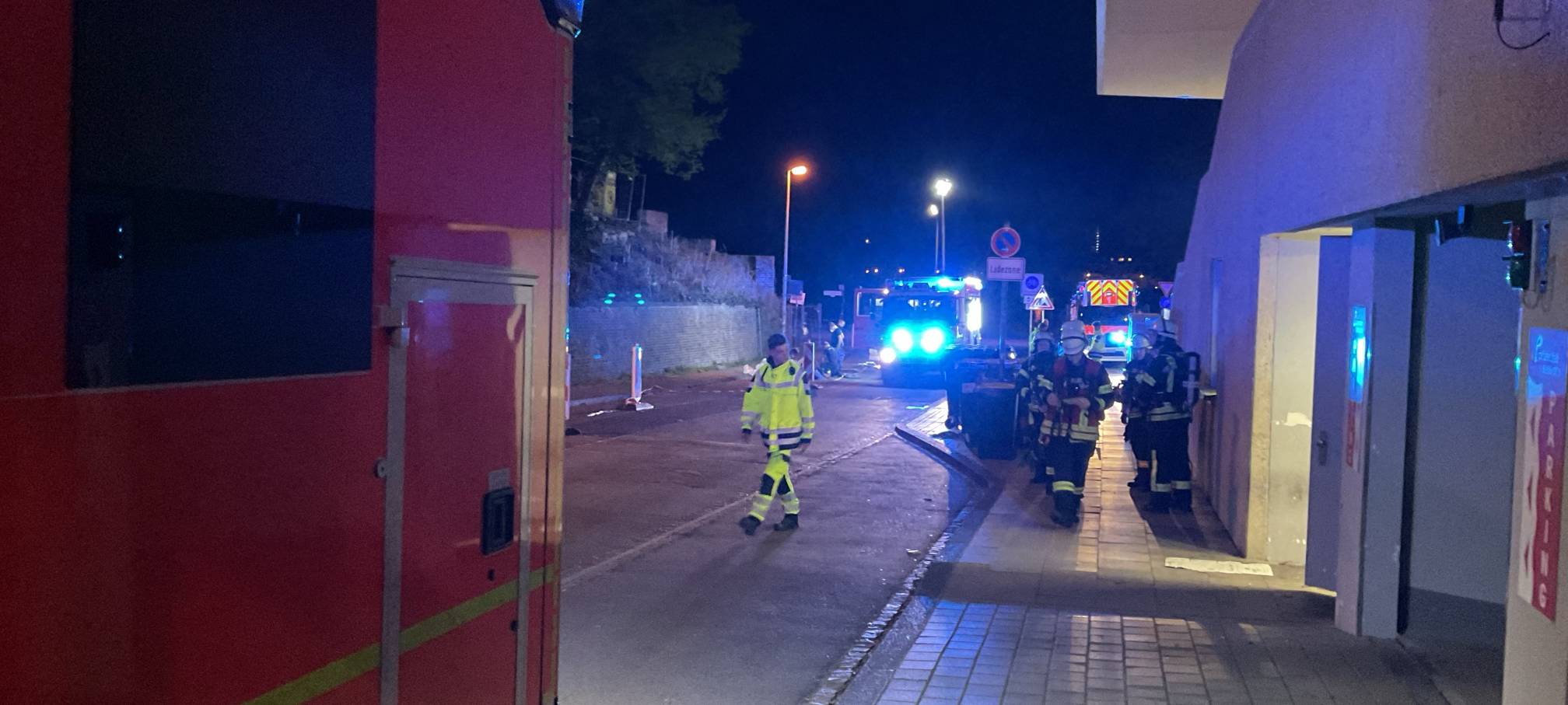 Nur Sachschaden: Feuer im Bonner Restaurant "Ahoi"