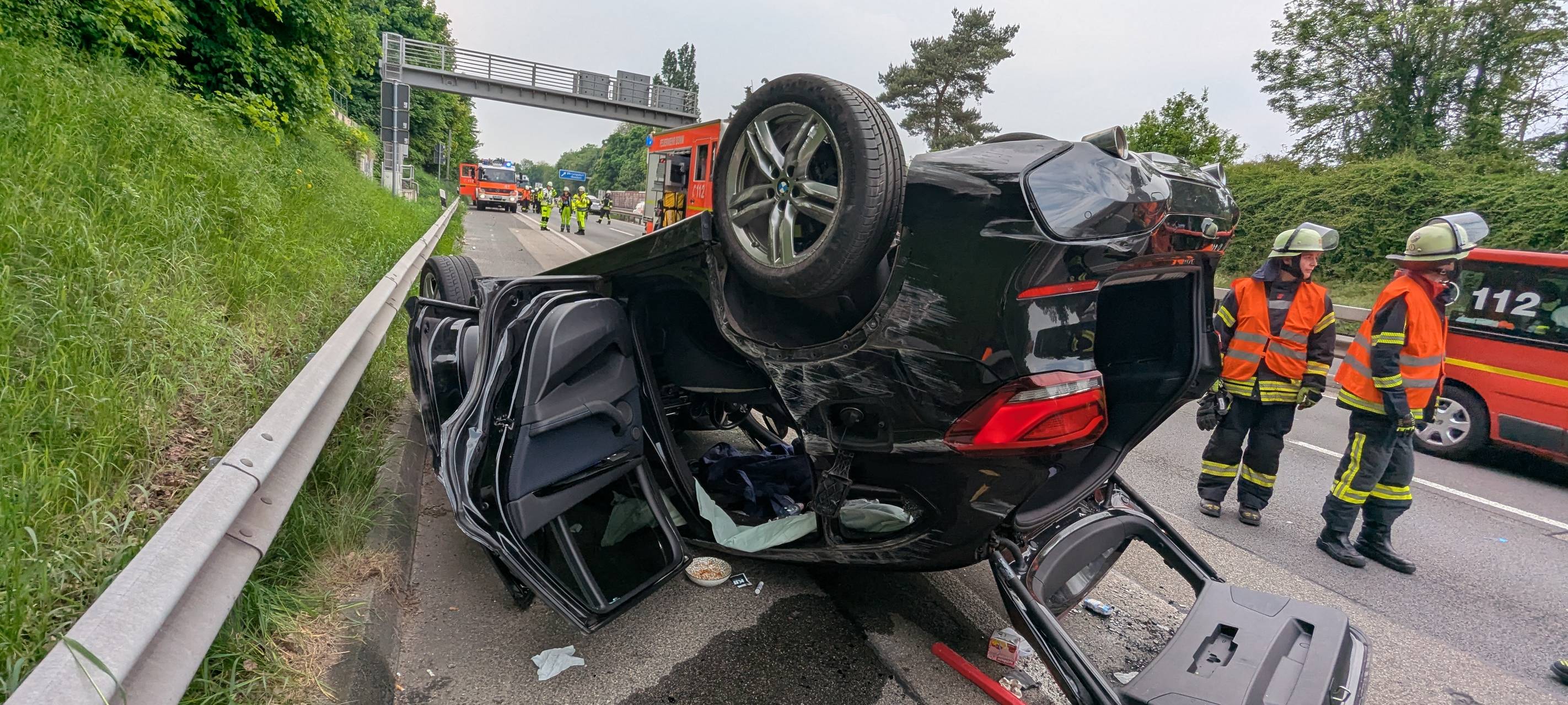 Überschlagener PKW auf der BAB565
