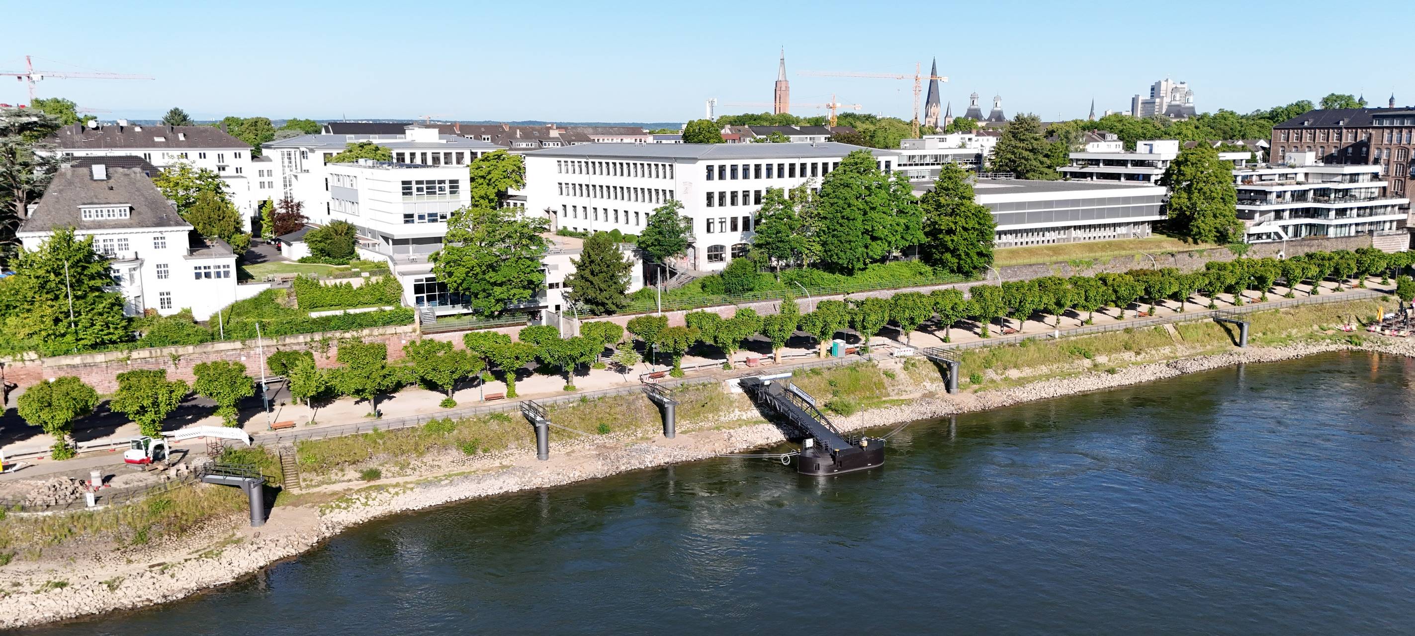Neuer Anleger für Hotelschiffe am Rhein