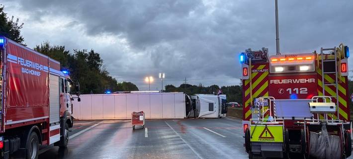 Bad Honnef-Linz: Umgekippter Sattelschlepper blockiert A3 Richtung Köln