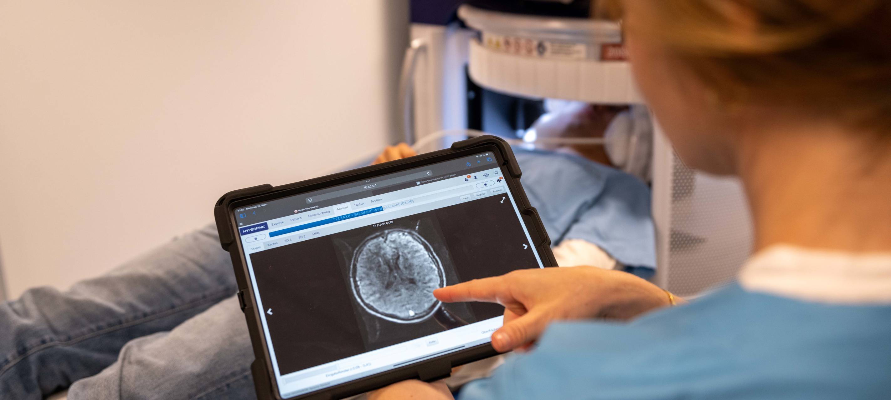 Schnell und patientenfreundlich: Modernes tragbares MRT an der Bonner Uniklinik