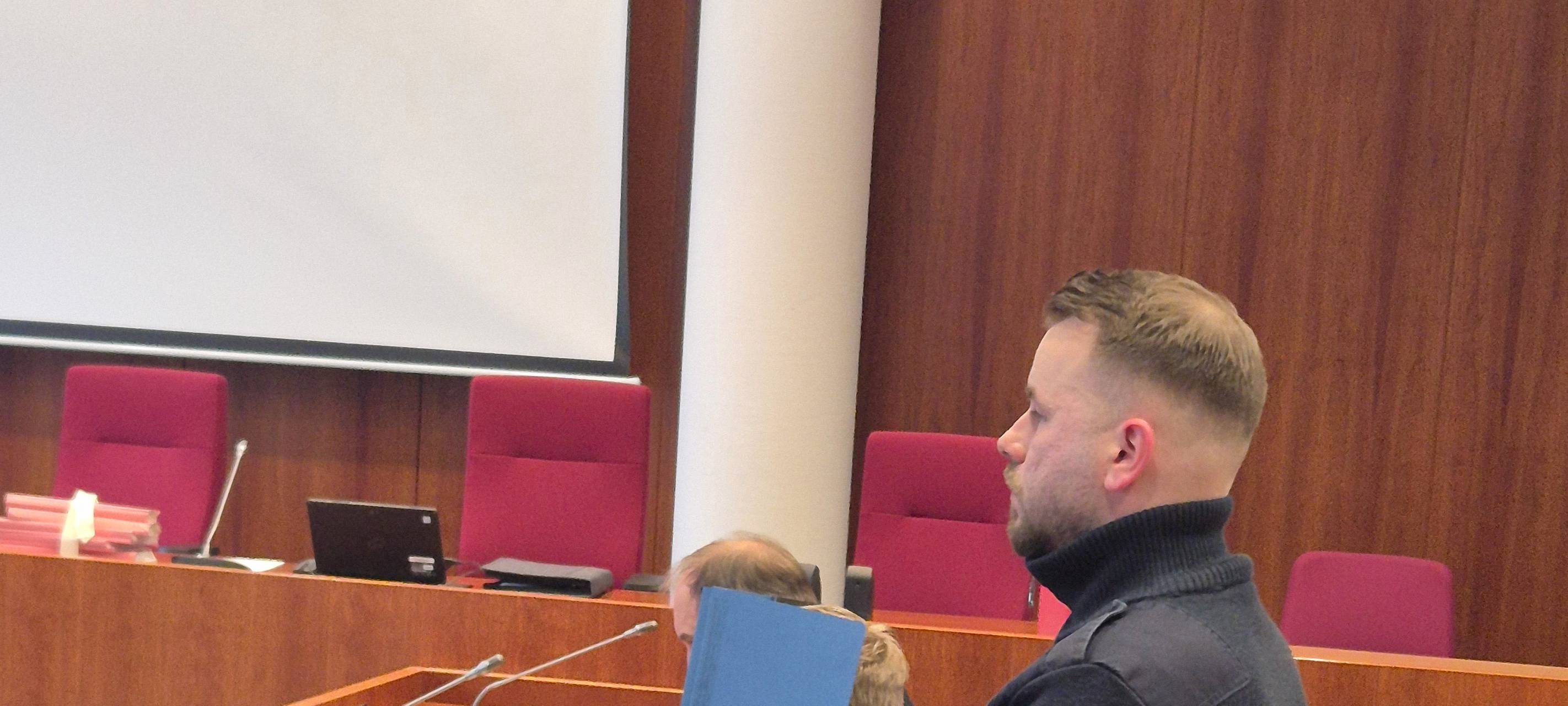 Bonn/Troisdorf: Angeklagter gesteht, Freundin getötet zu haben