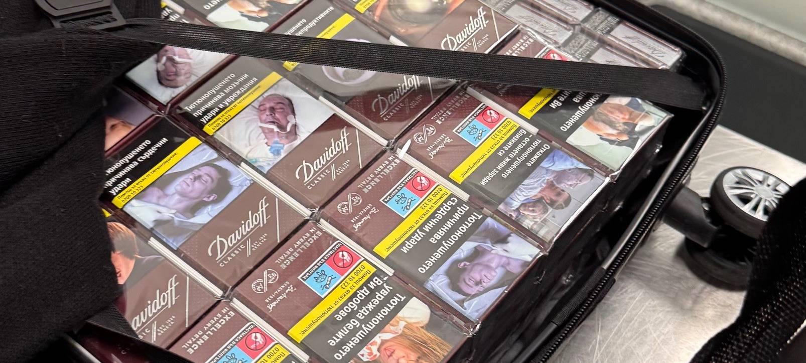 In der Nikolausnacht: Zoll stellt in Köln/Bonn fast 100 Kilo Drogen sicher