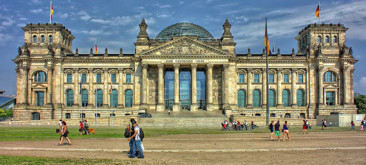 Neuer Bonn-Berlin-Vertrag im kommenden Jahr?