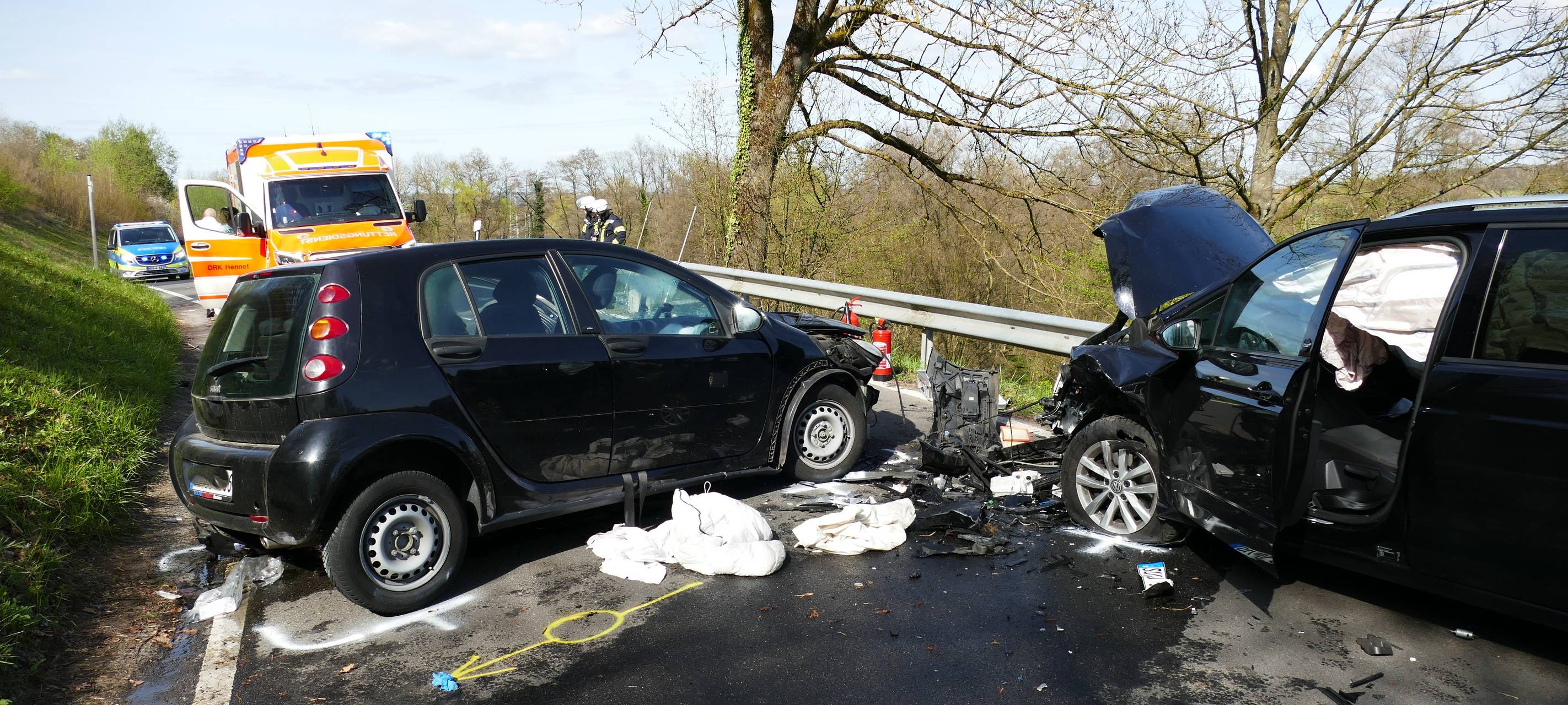 Unfall in Hennef: Vier junge Männer schwer verletzt