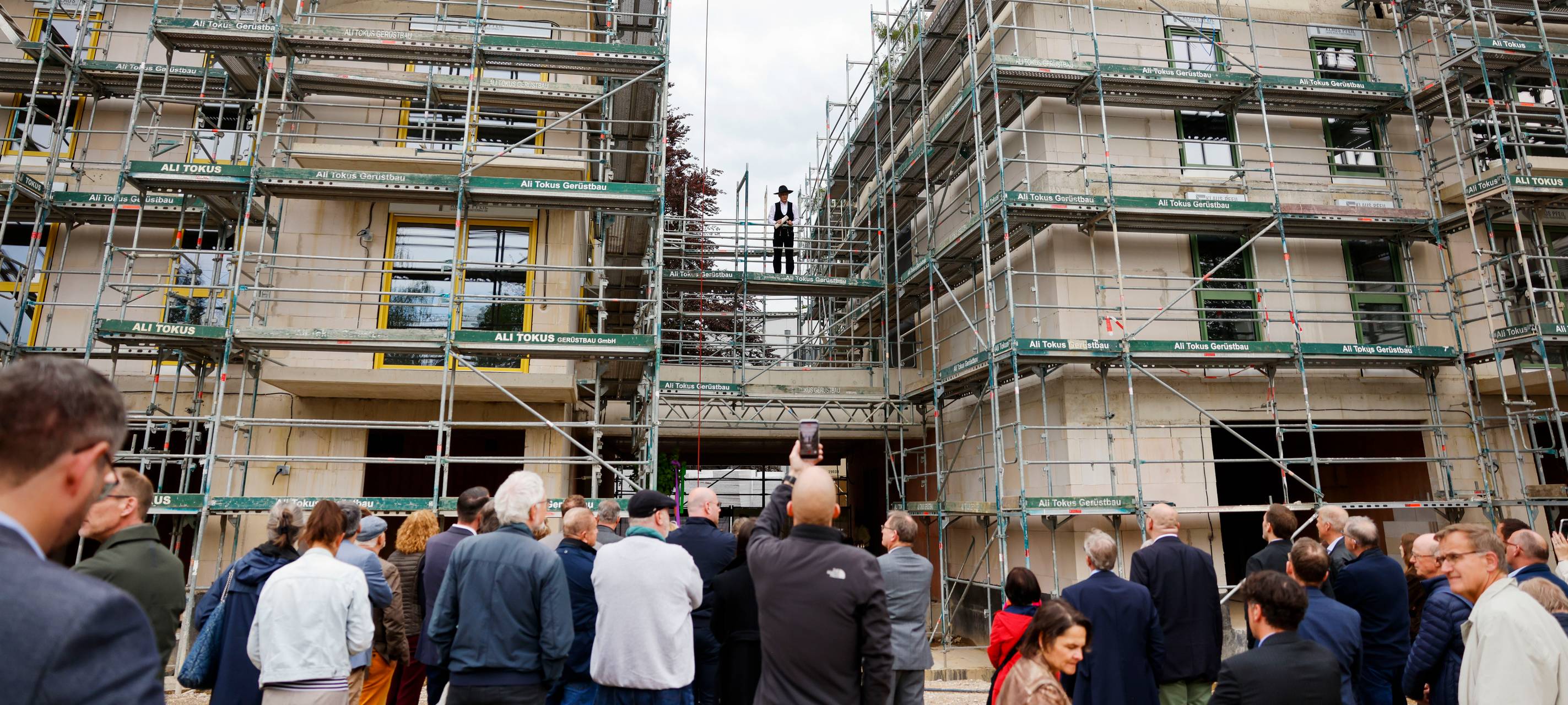 Bonn: "Wohnen unter der Godesburg" feiert Richtfest