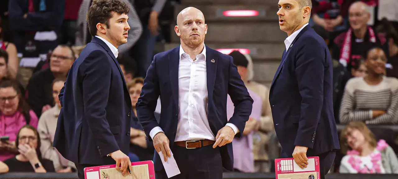 Bonner Baskets: Trainer-Trio bleibt zusammen