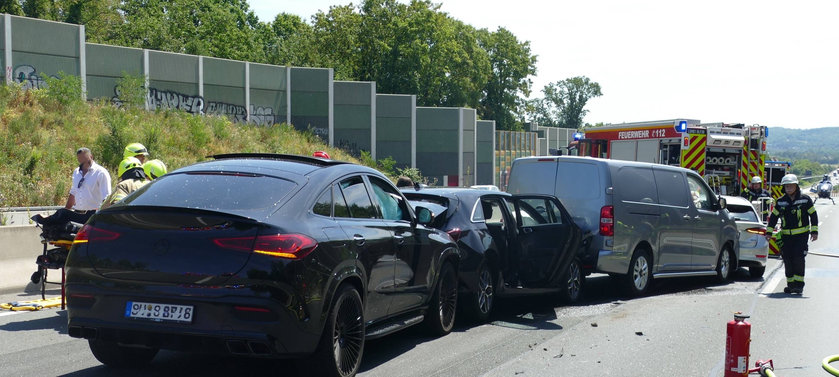 Vier Autos beteiligt: Schwerer Unfall auf der A3 bei Siegburg